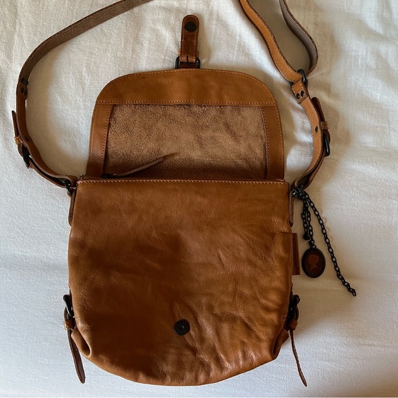 Mrs. Puff Pie - Picture 6 of 8